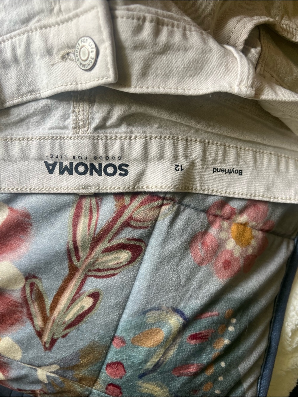 SONOMA Cream Boyfriend Jeans with Blue & Tan Floral Patches - Picture 3 of 3